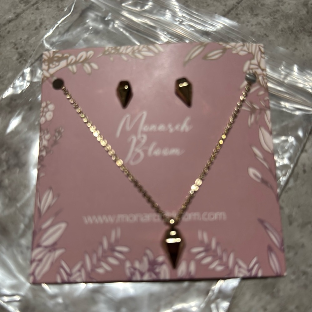 Necklace and earrings